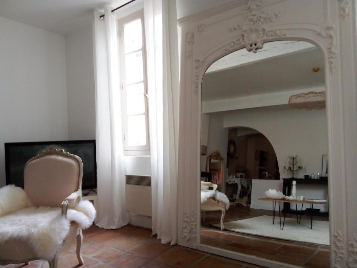 La Maison Perchee Aigues-Mortes Eksteriør bilde